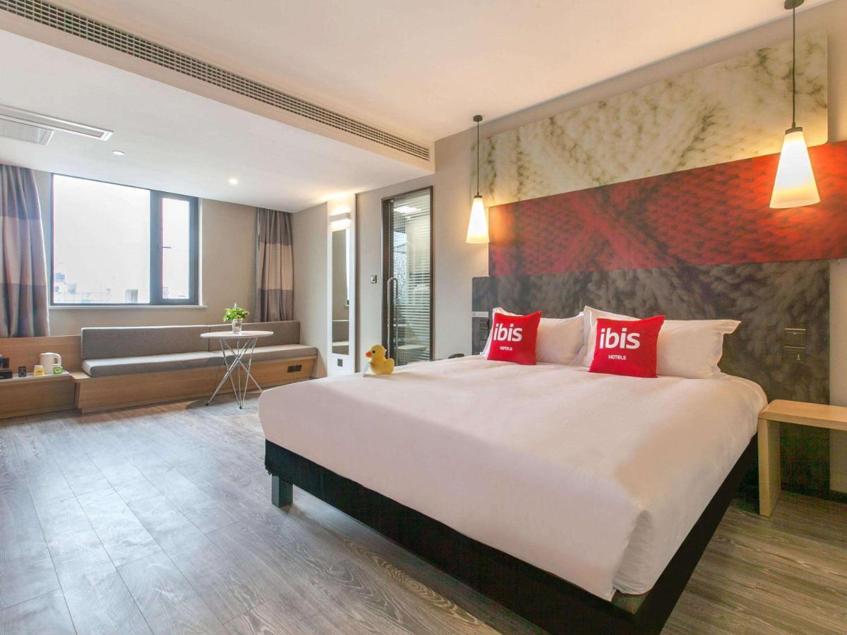 Ibis Wuhan Hubu Alley Hotel Exterior foto